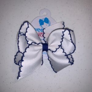 Moon Stitch Basic White Bow - Medium Bow