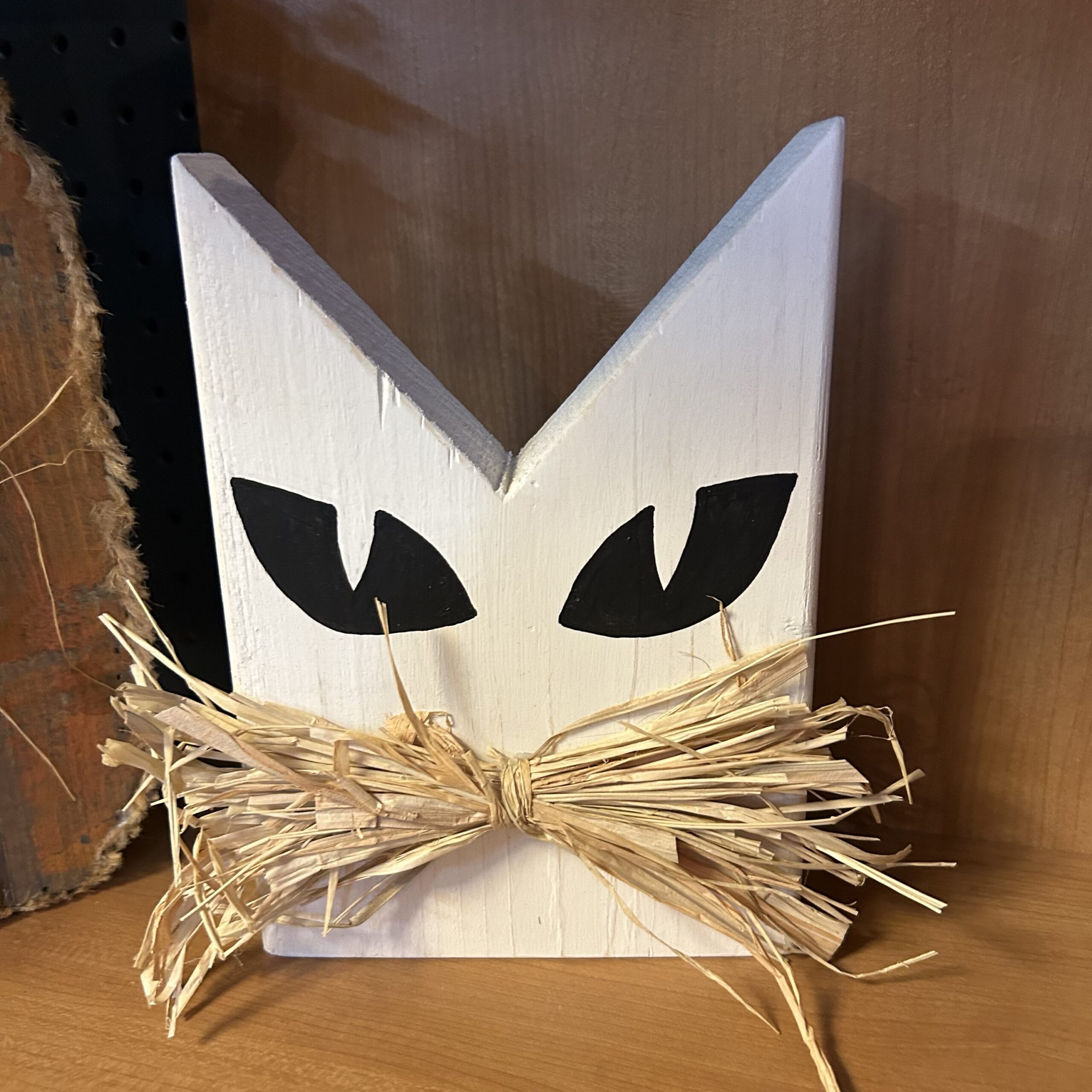 Wooden Cat White Decor