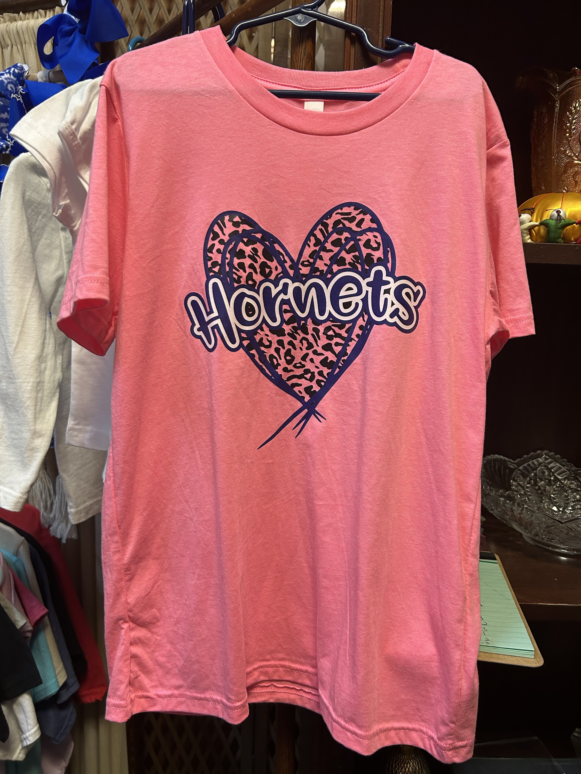 Hornets Leopard Heart Pink Youth Large