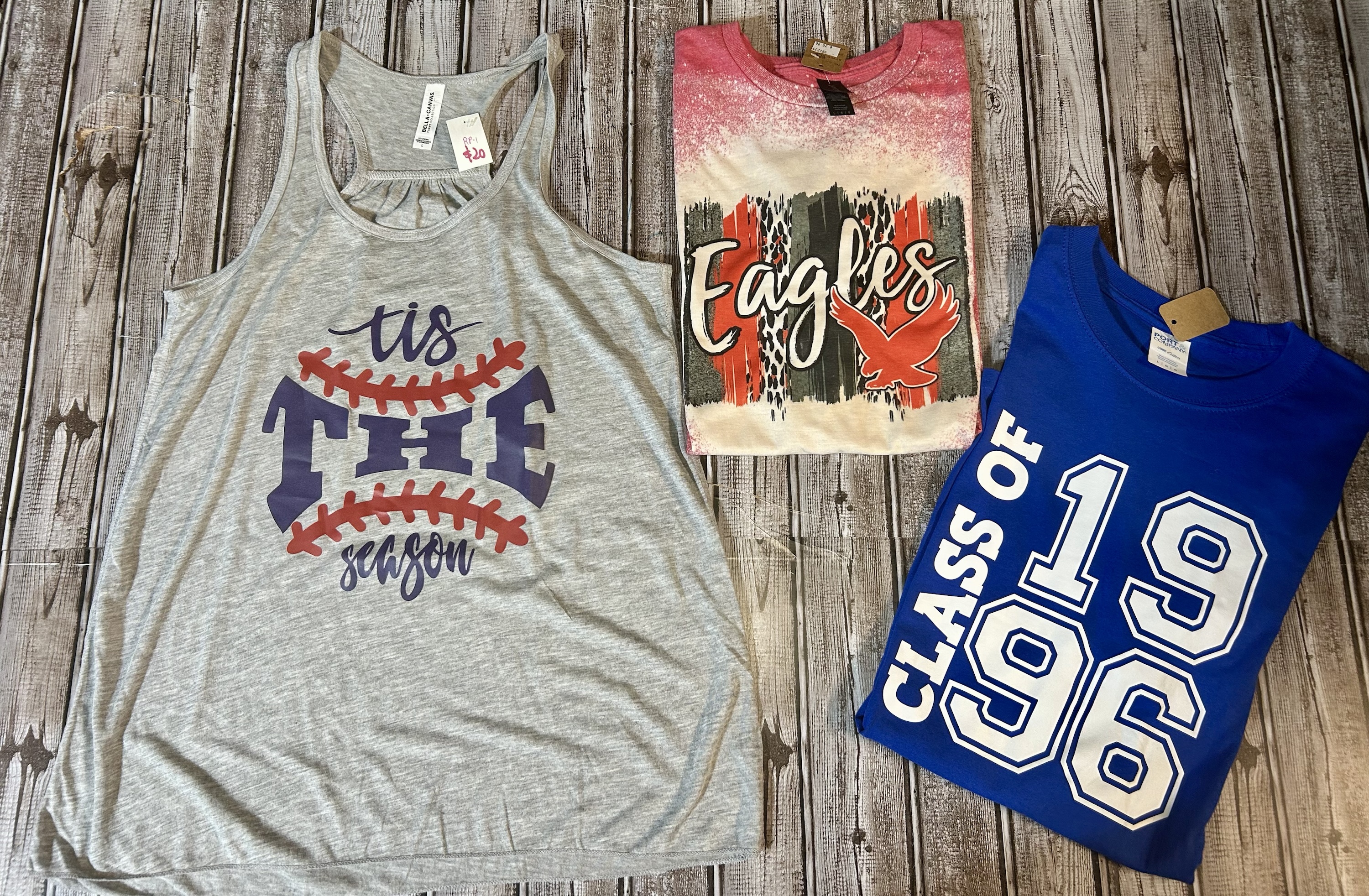 Eagles Reverse Bleach Red Adult Large